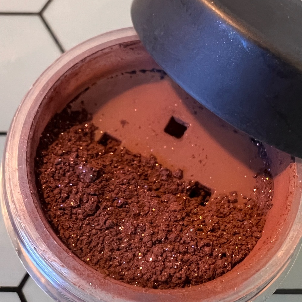 BareMinerals Eyeshadow Cherry Coco Truffle.